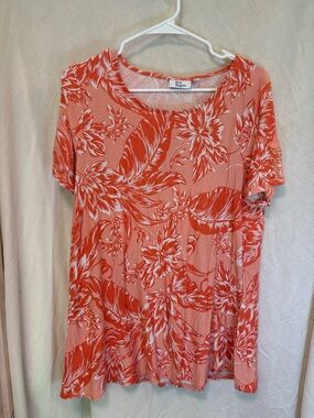 KIM ROGERS Stretch Knit Tunic Womens M Scoop Neck - Short Slvs Floral Coral